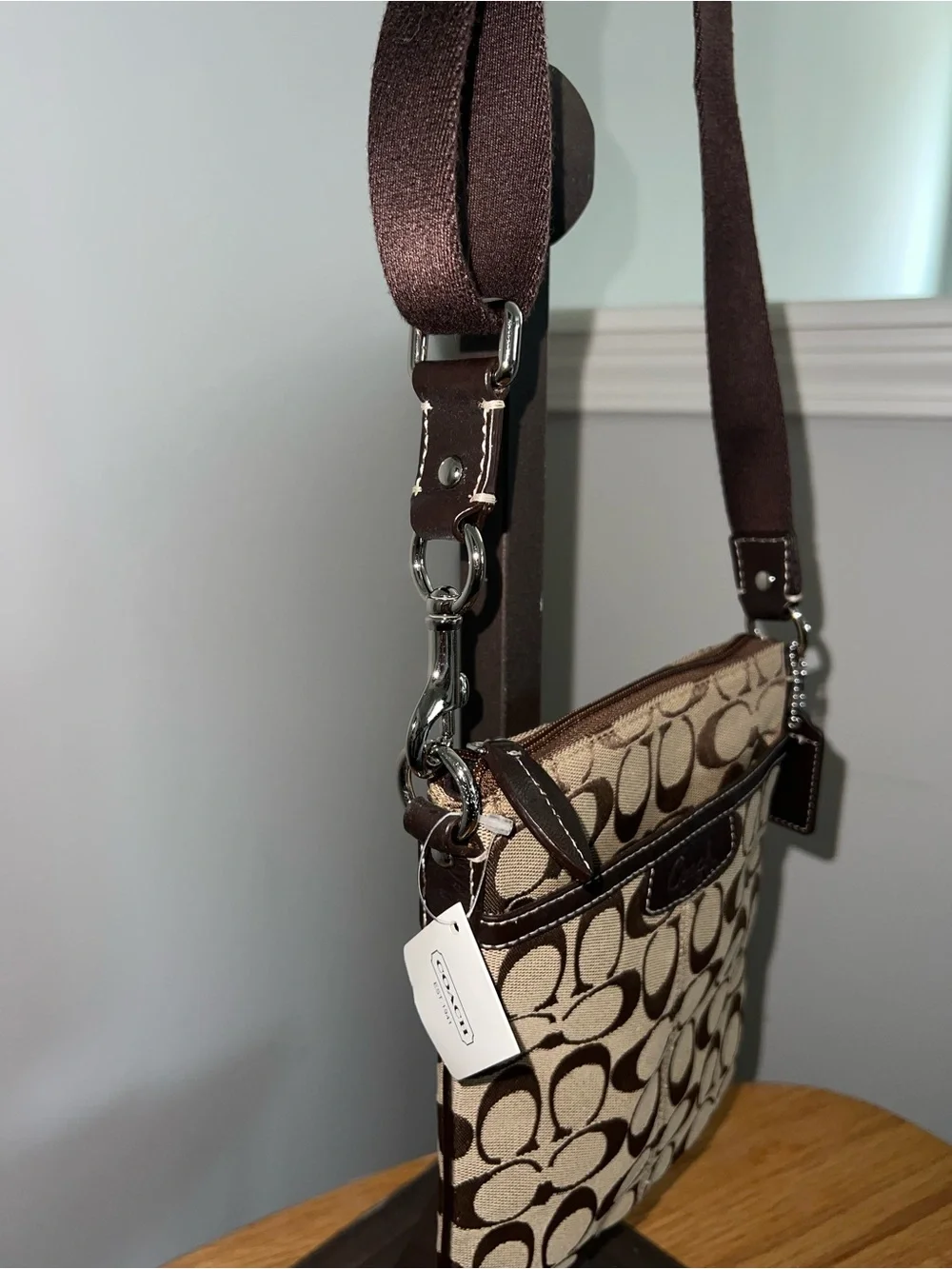 Coach Signature Swingpack Crossbody Bag – Khaki/Brown NWT